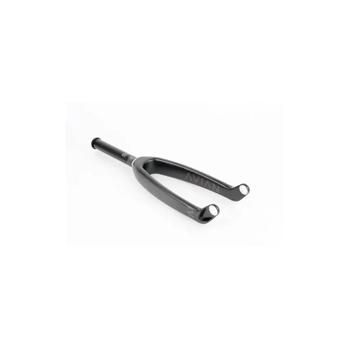 Avian Versus Pro 11/8" Fork 20" Matte Black